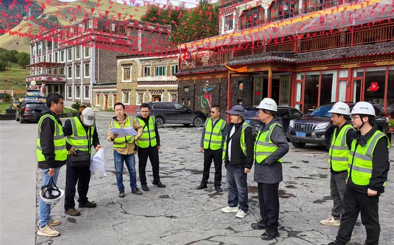 测绘公司赴甘孜办事处开展质量安全检查